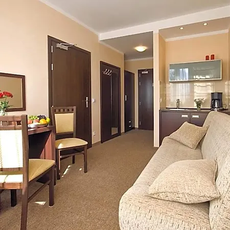 Albatros & Resort 3*