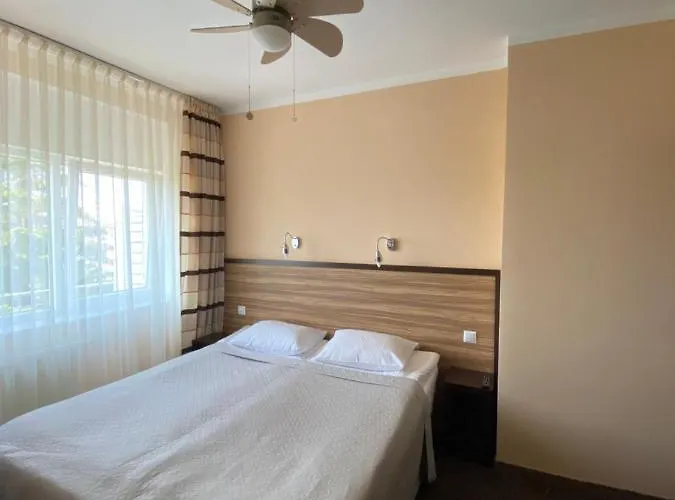 Albatros & Resort 3*